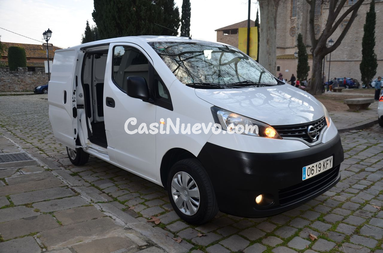 Nissan NV200 1.5 TDCI 90CV CONFORT FURGÓN../ DOBLE PUERTA LATERAL