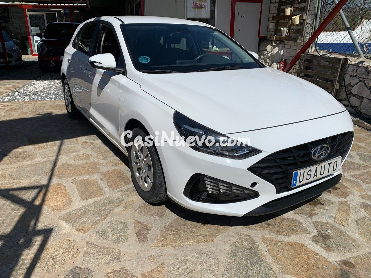 Hyundai i30 1.5 DPI ESSENCE