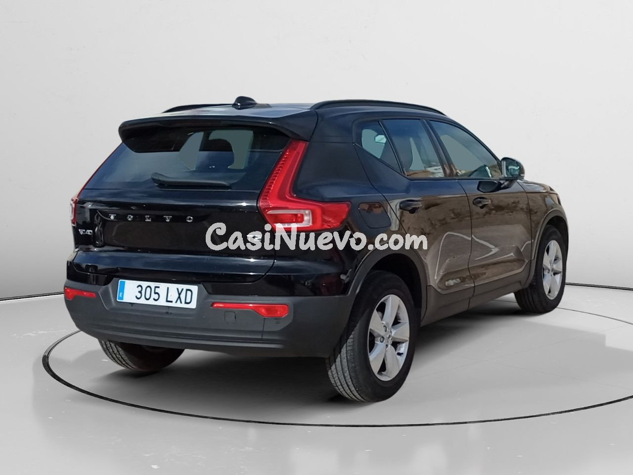 Volvo XC40 Momentum Core 2WD