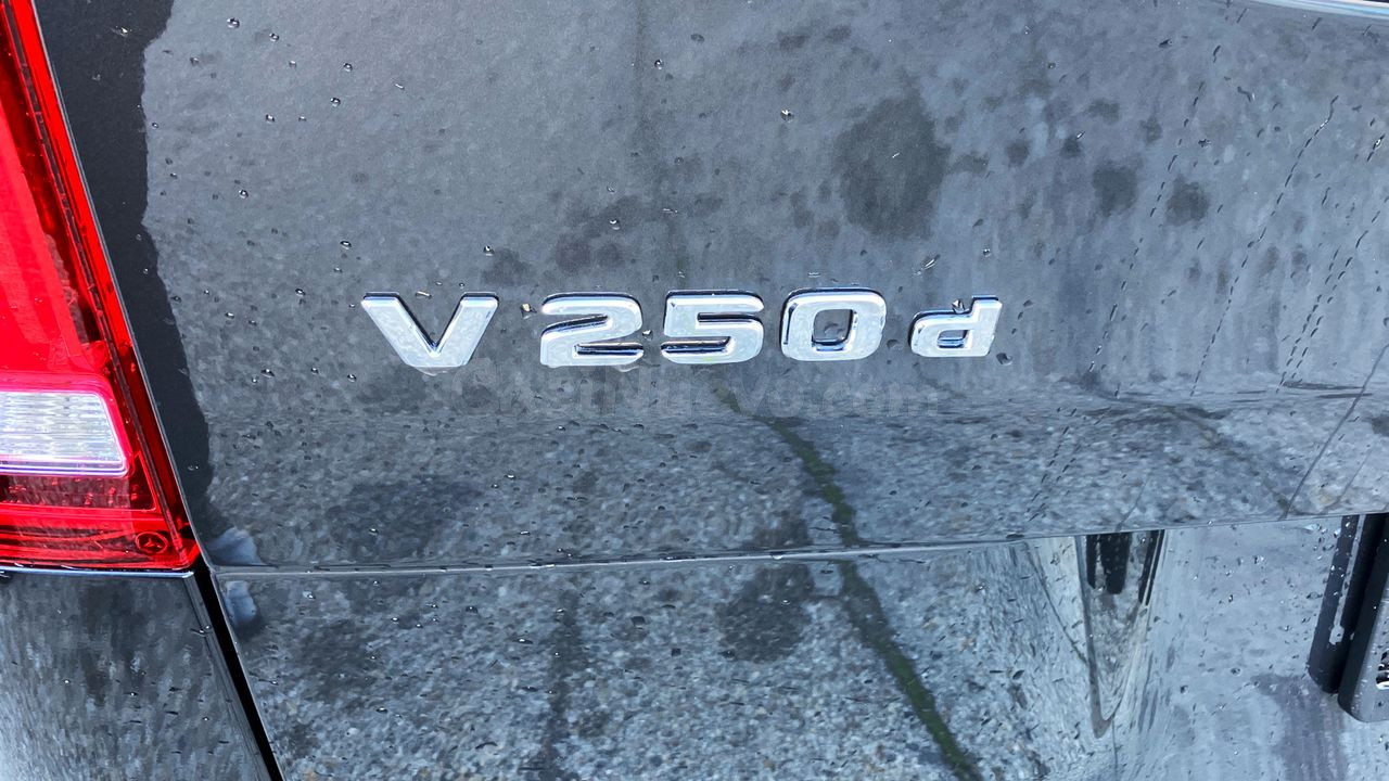 Mercedes Clase V 300 d Avantgarde Largo - foto 32
