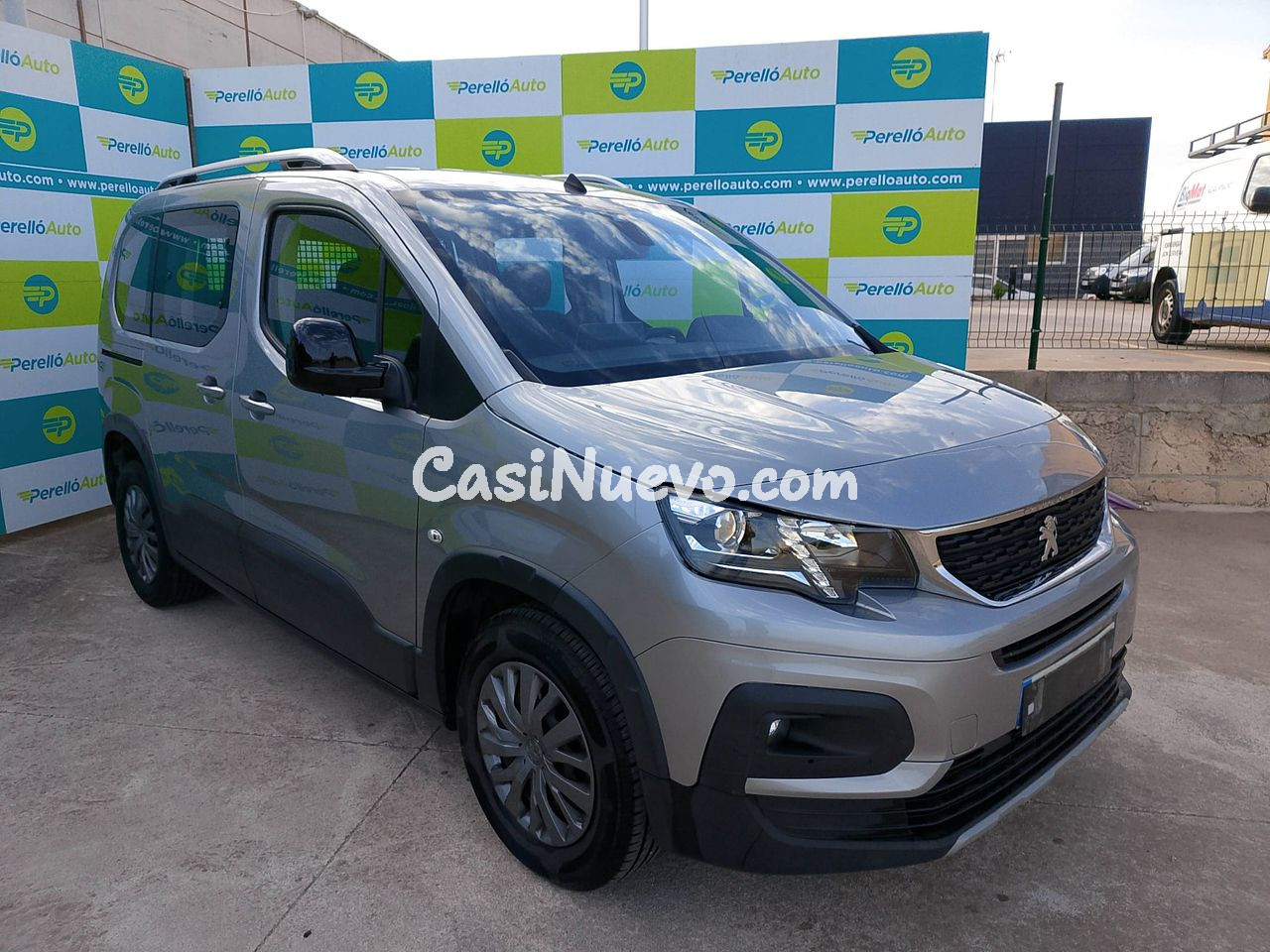 Peugeot Rifter ALLURE BUSINESS STANDAR BHDI 100