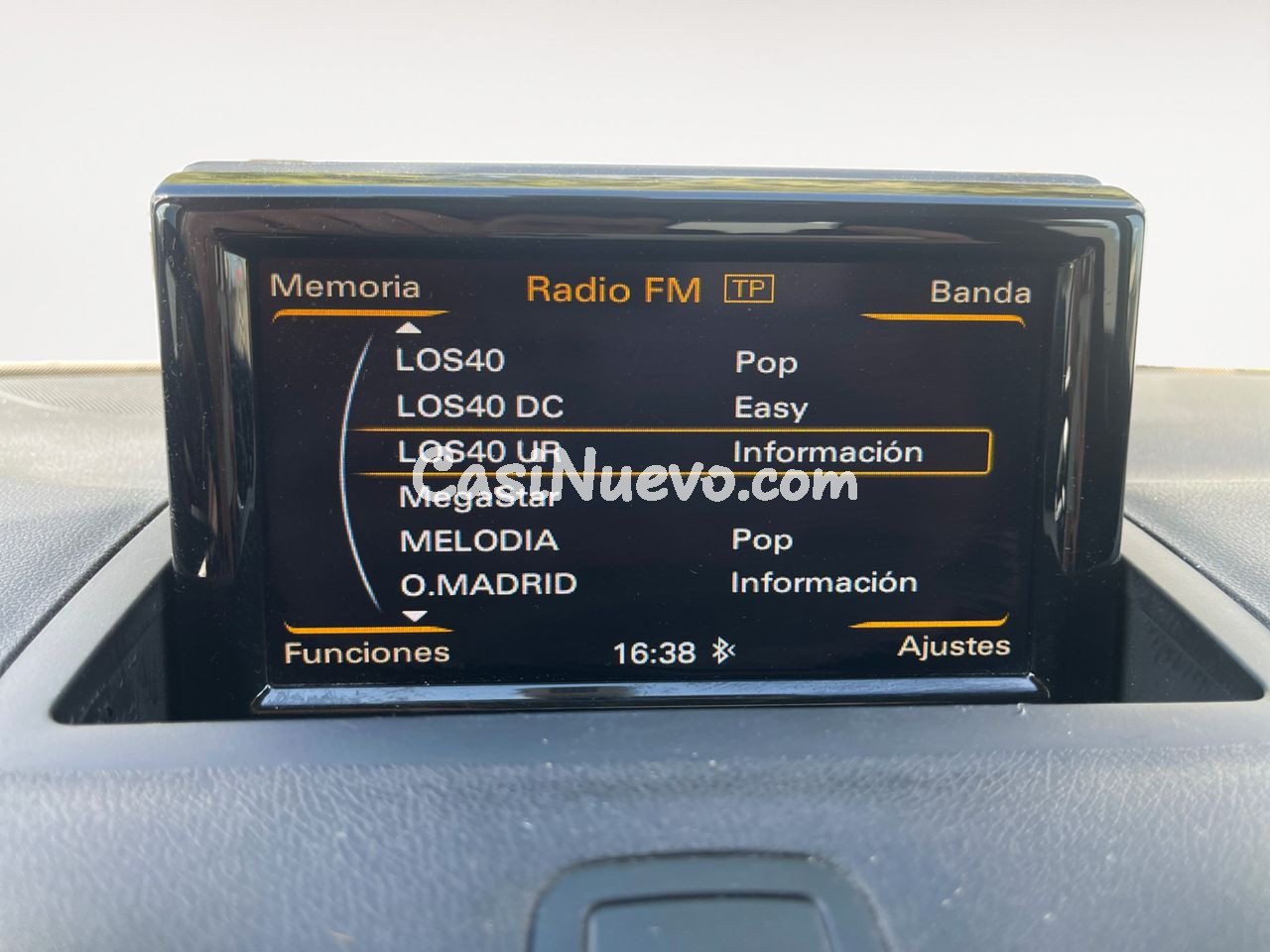 Audi A1 1.6 TDI 116 Atraction - foto 15