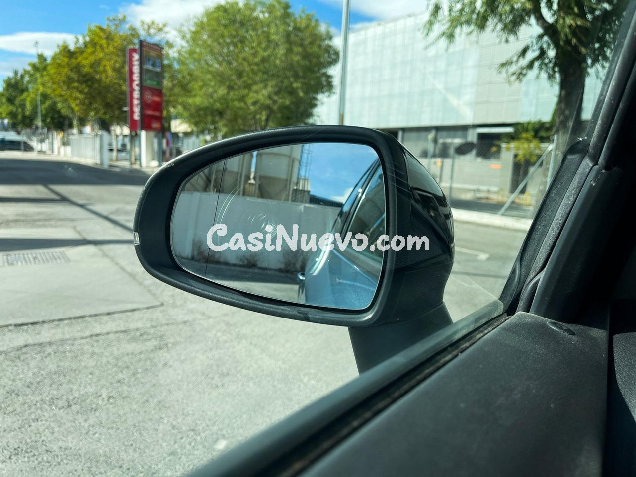 Audi A1 1.6 TDI 116 Atraction - foto 19