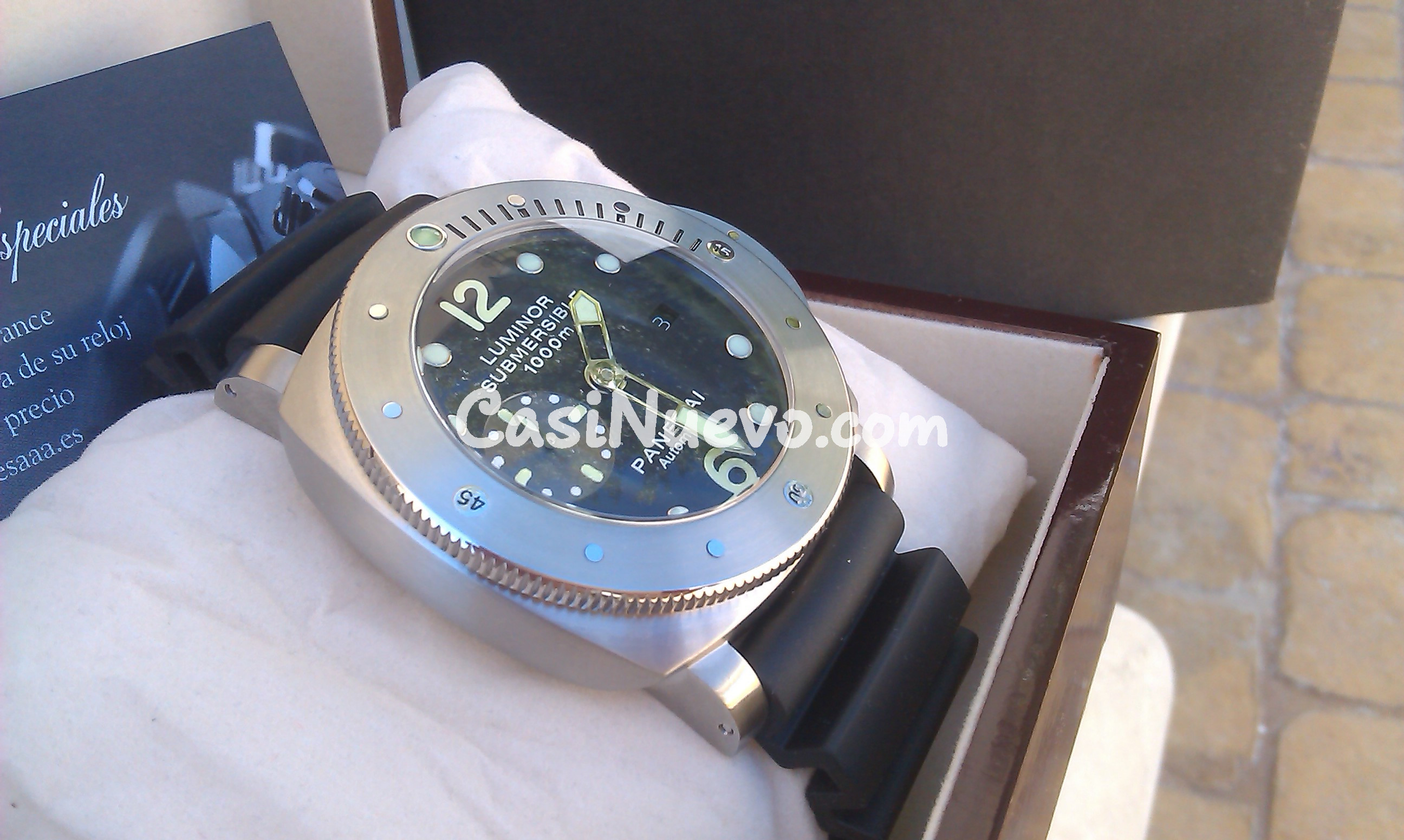 Panerai Submersible 1000m