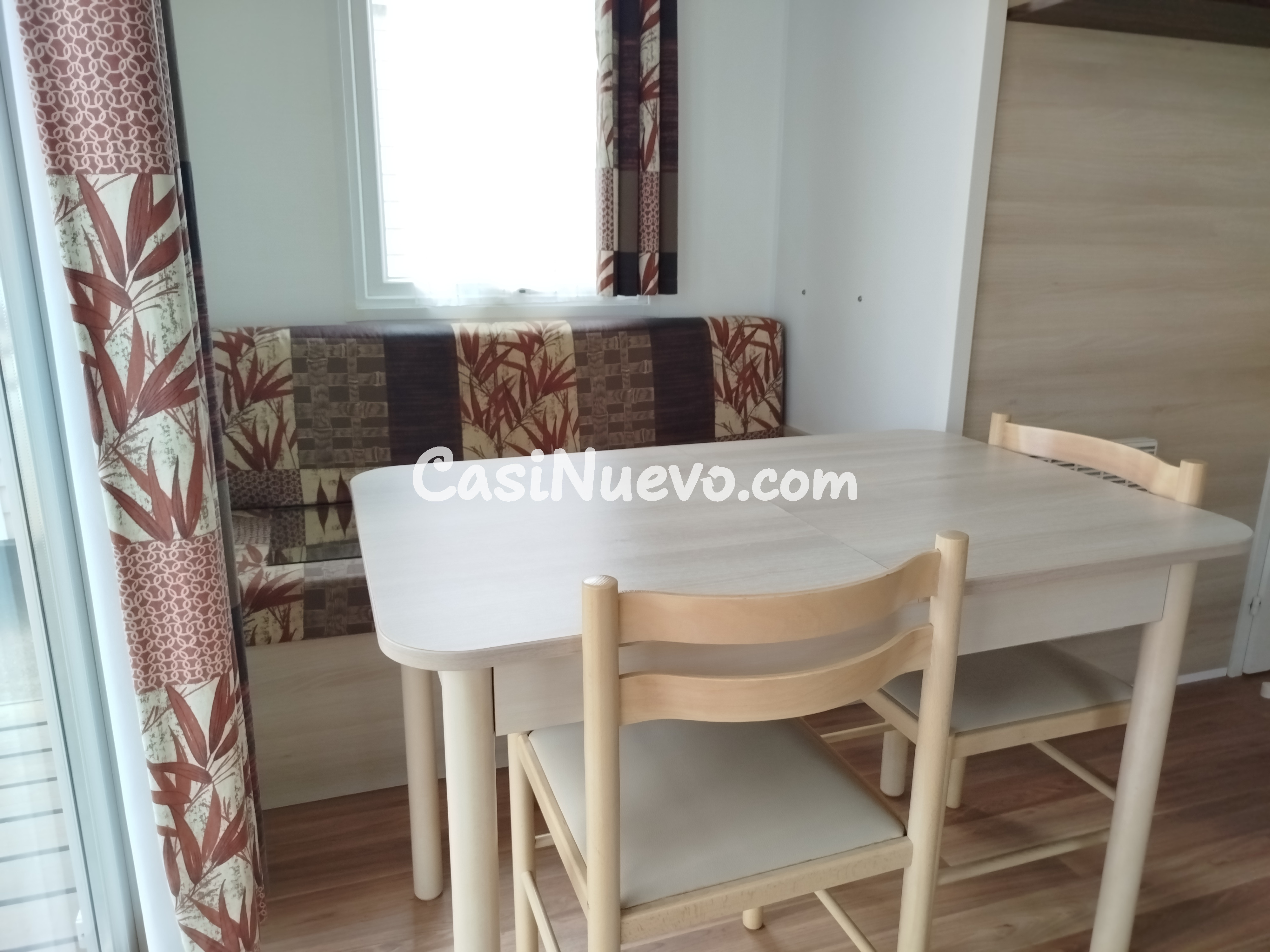 Mobilhome modelo Panam con porche exterior