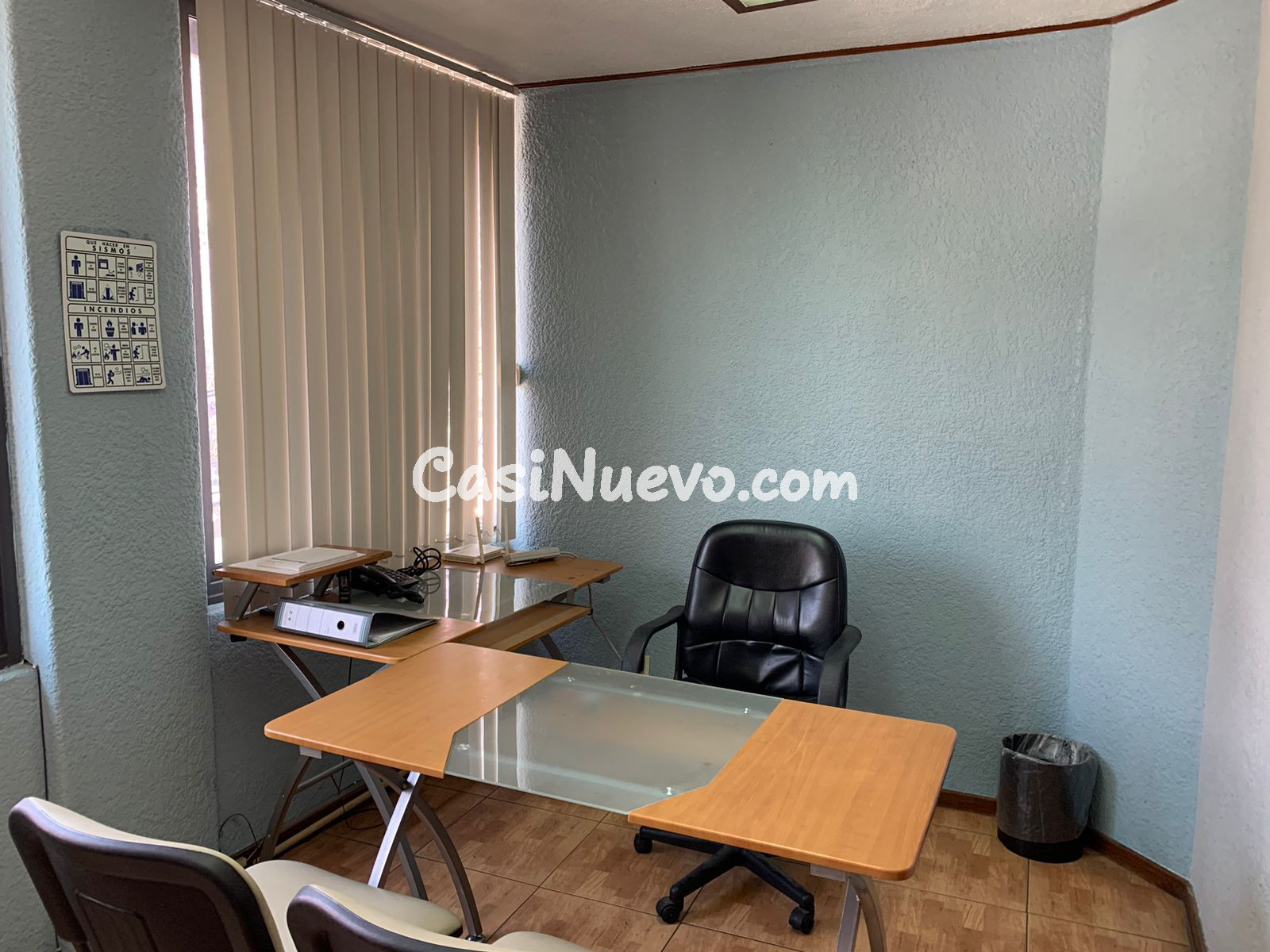 OFICINAS DISPONIBLES Y SALA DE JUNTAS