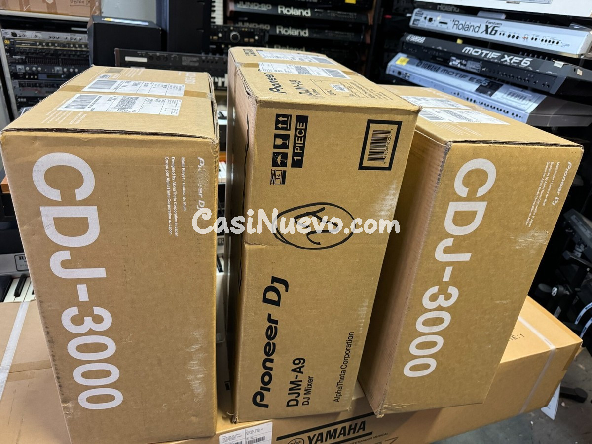 PIONEER CDJ 3000 with DJM A9