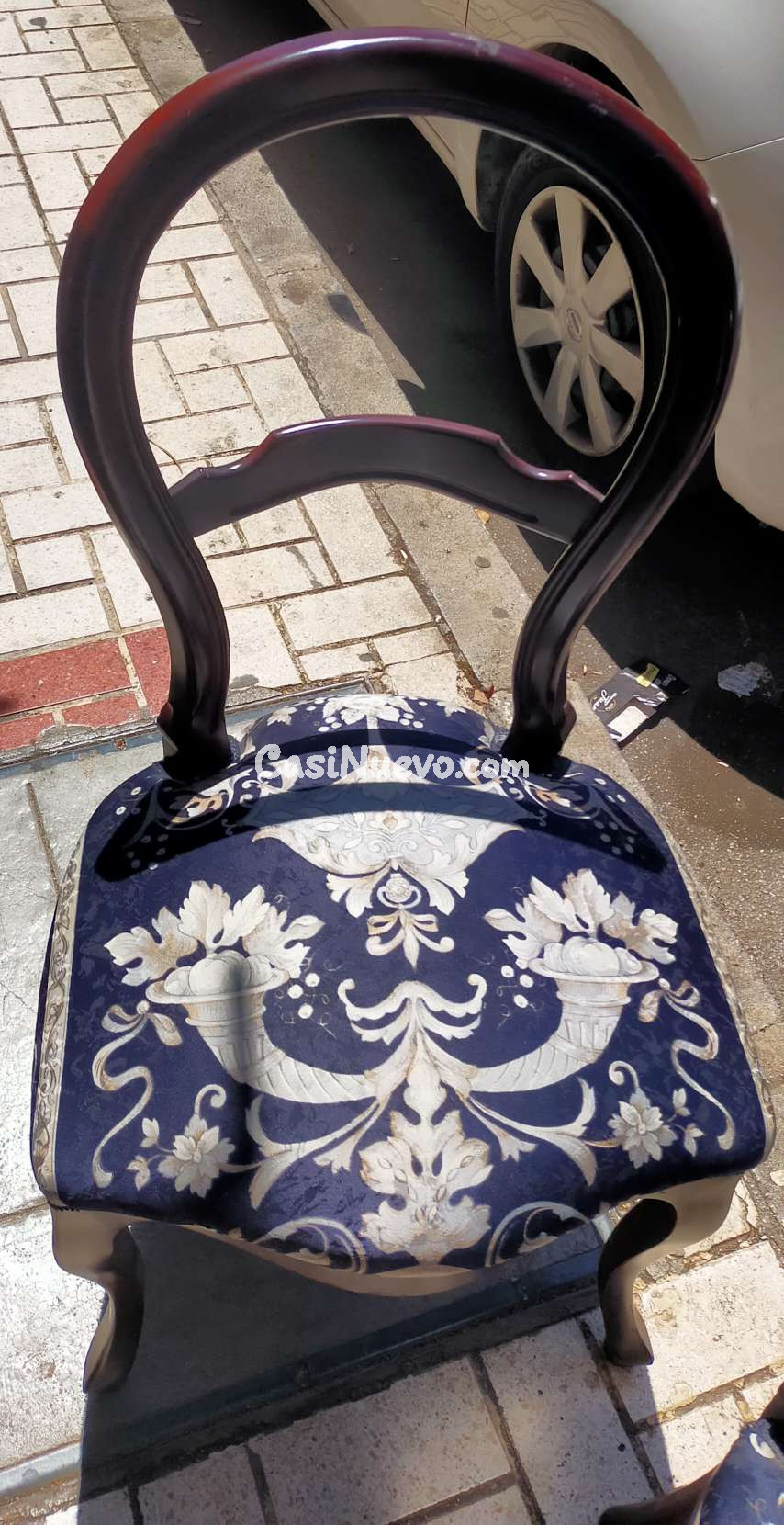 Venta de 2 sillas en buen estado de conservación