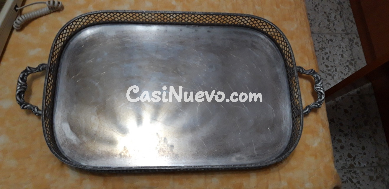 se vende bandeja de café antigua