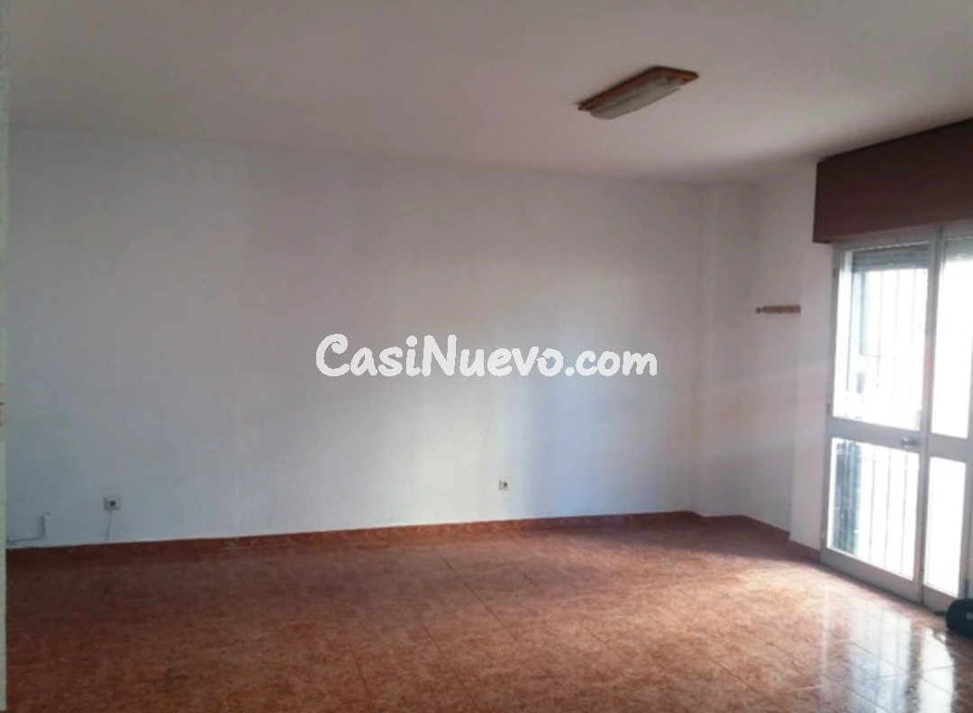 Alquiler de local de 45 m2 zona vialia