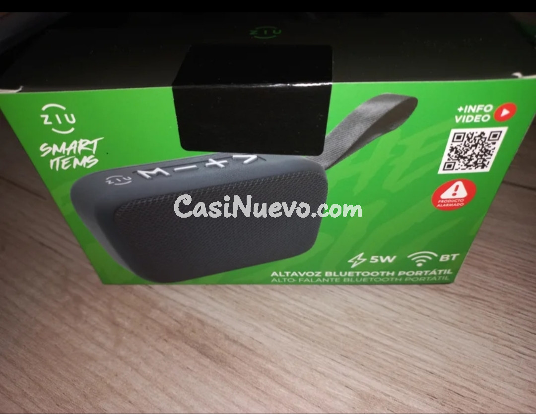 Se vende  Altavoz marca ziu z20, está nuevo a estrenar.