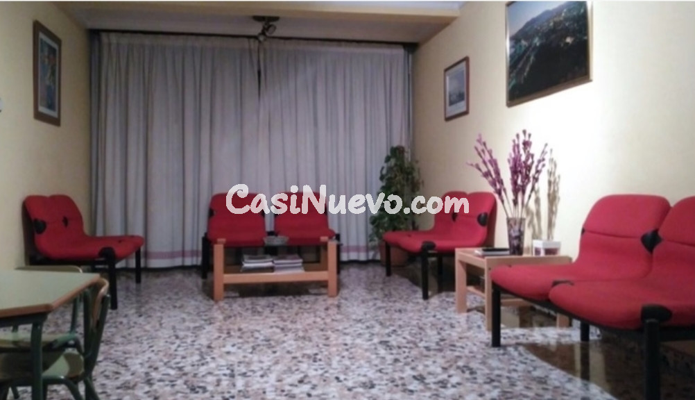 Alquiler de despacho en Juan 23-barbarela