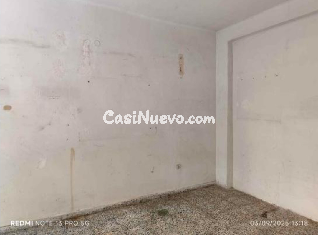 Venta de local en Miraflores de los Ángeles - foto 5
