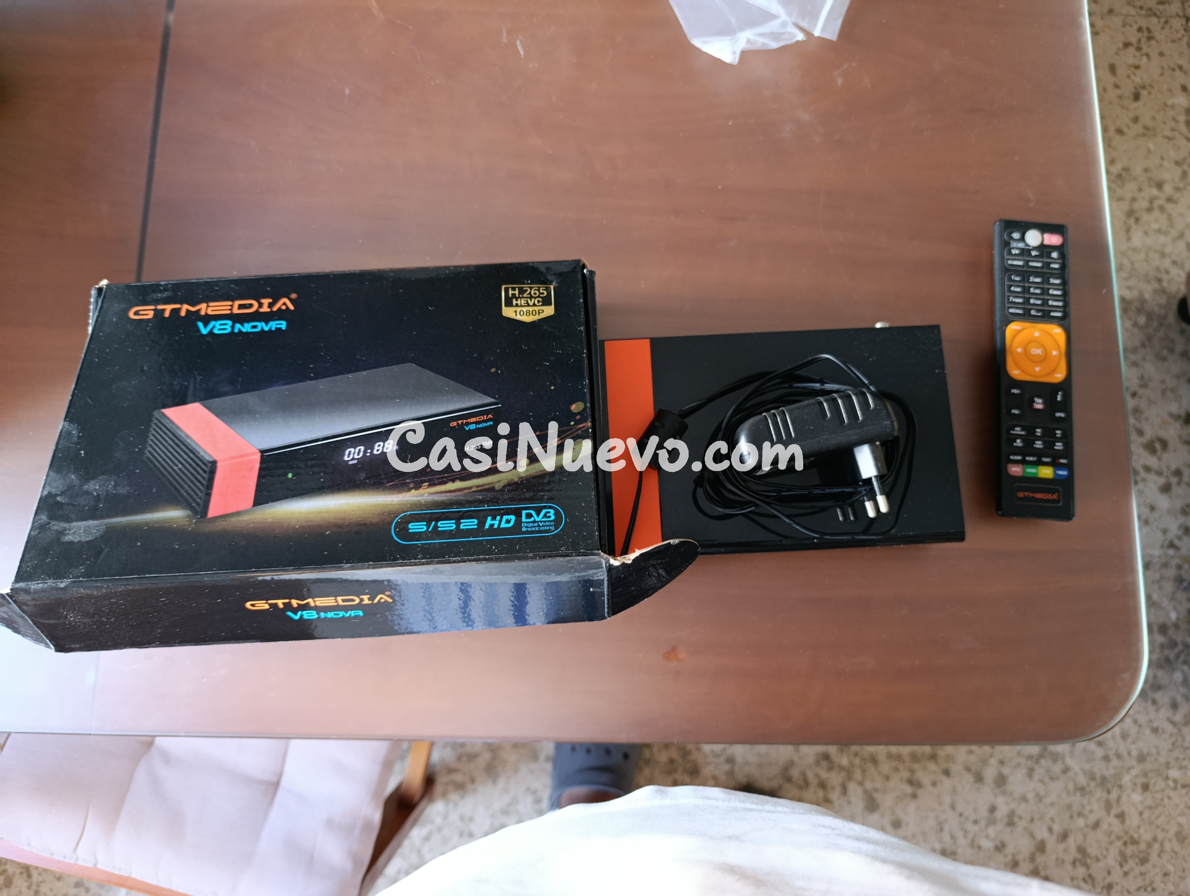 Receptor de satélite GTMedia V8