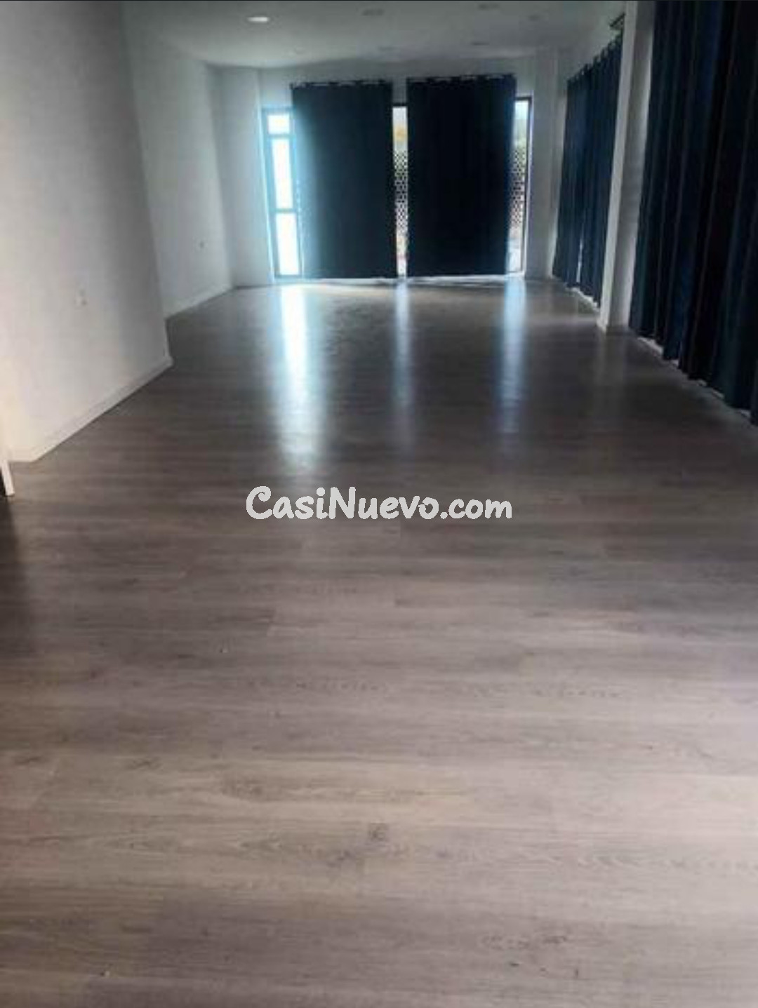 Alquiler de local de esquina en avenida de la aurora