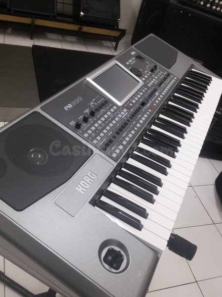 PA900 Arranger Keyboard 61 key - foto 2