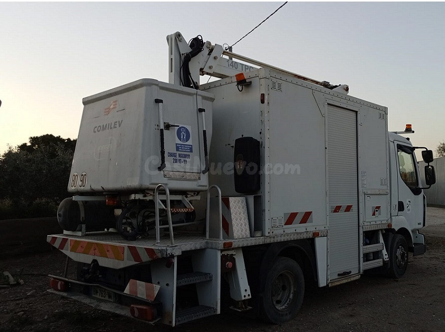 RENAULT MIDLUM 180 DXI CON CESTA PORTA PERSONAS. - foto 4