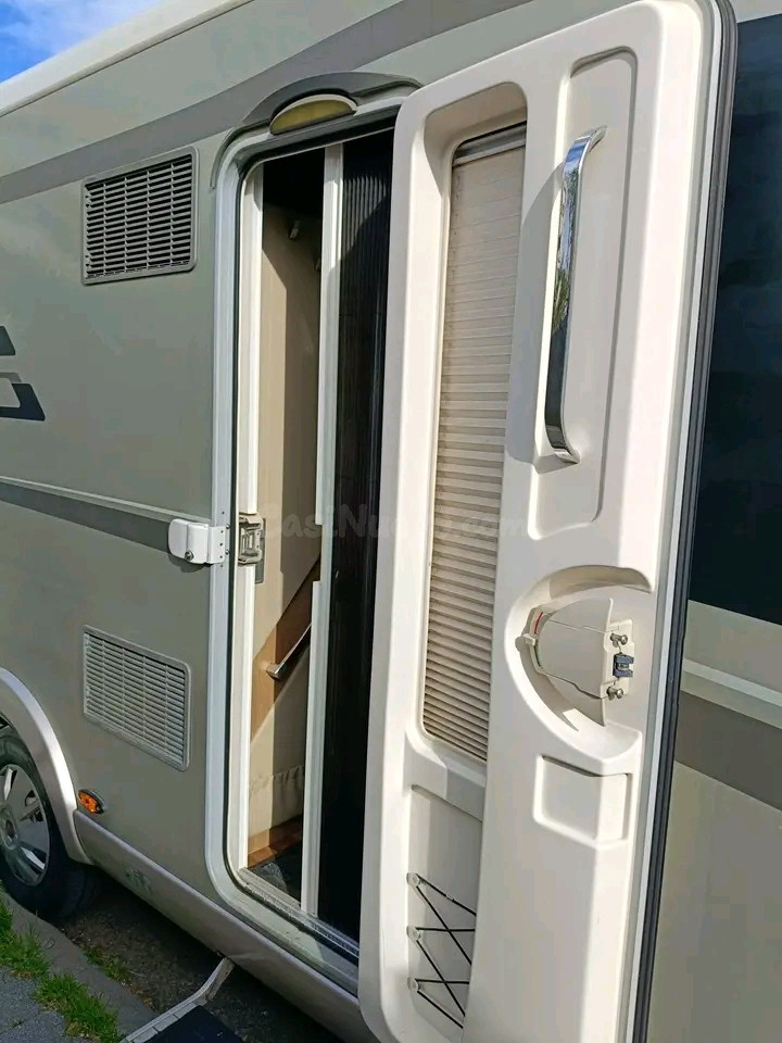 Vendo esta autocaravana.