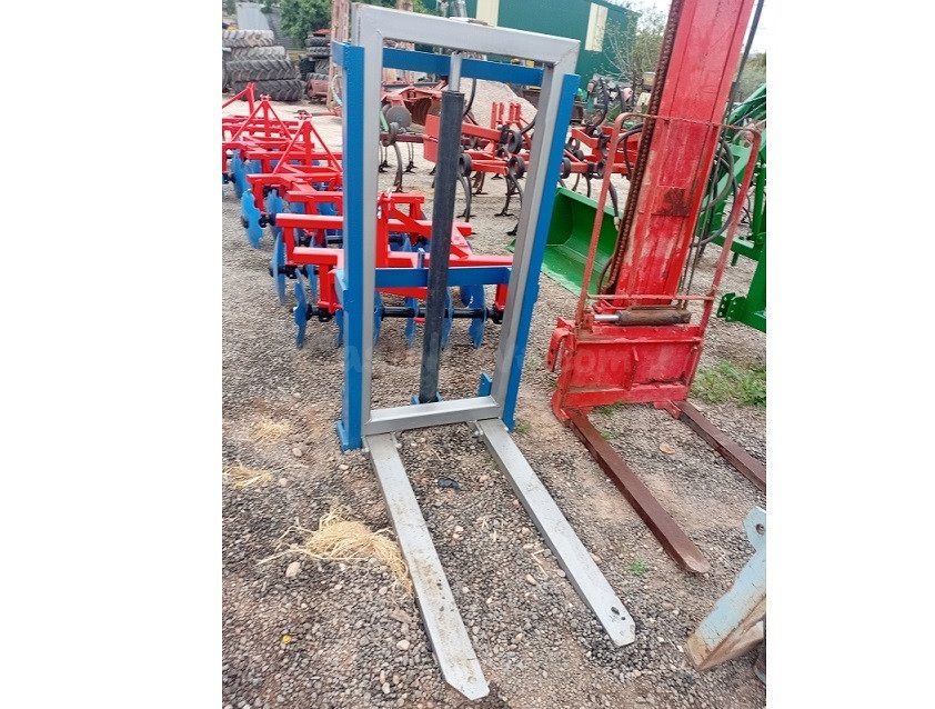 PINZAS PORTA PALET HIDRÁULICAS PARA TRACTOR.