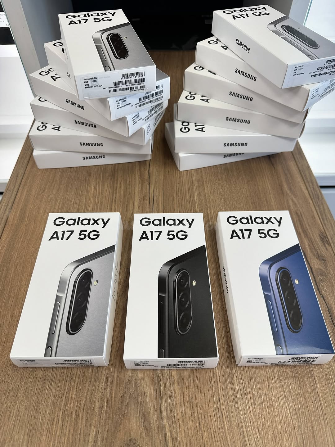 Nuevo Apple iPhone 16 Pro Max, Samsung Galaxy A17 5G 256 GB - foto 2