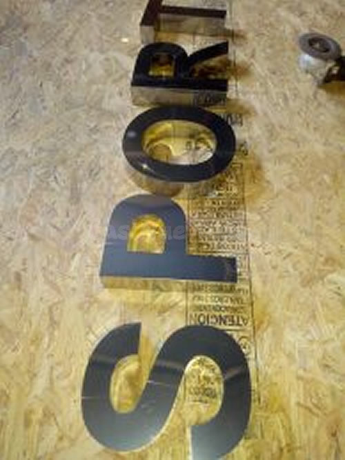 Letras de acero para edificios en Neuquén - foto 3