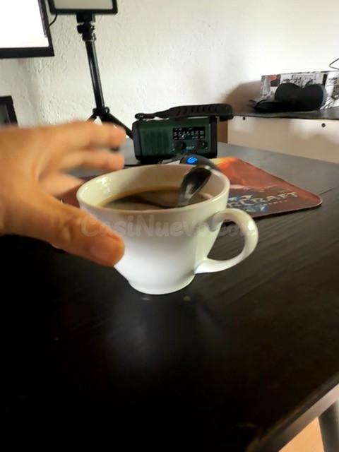 Taza de café blanca