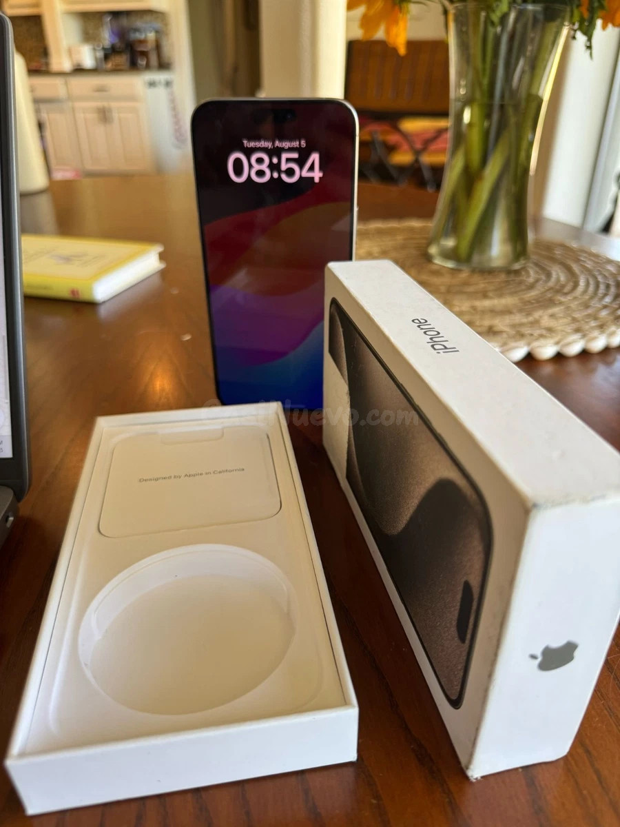 iPhone con caja y accesorios - foto 5