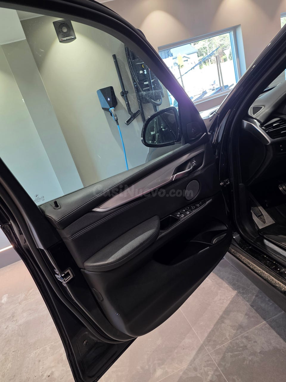 Interior BMW - foto 2