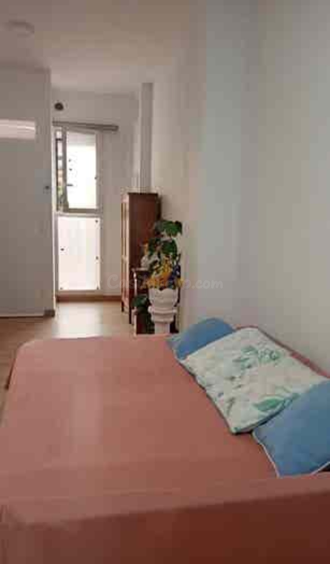 Venta de loft o estudio zona bailen - foto 2