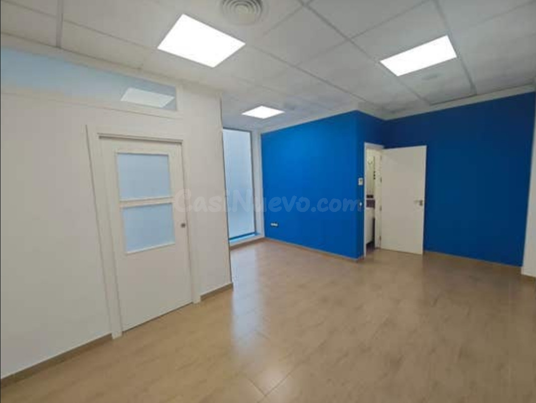 Alquiler de local de 60 m2 plaza basconia zona Eugenio gross
