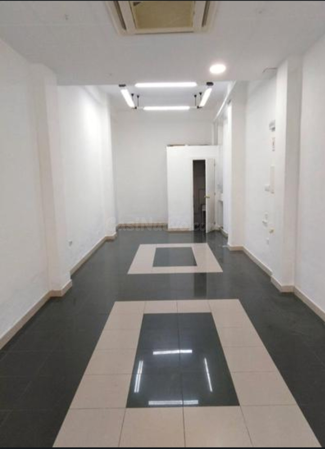 Alquiler de local de 45 m2 zona calle la unión