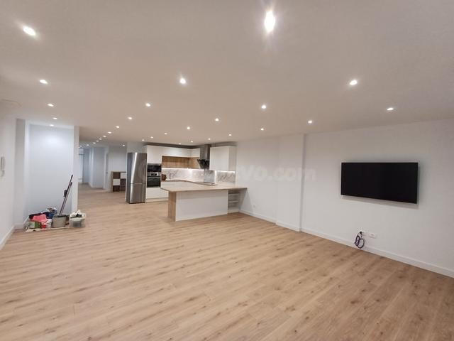 suelos de maderas laminados vinilos spc