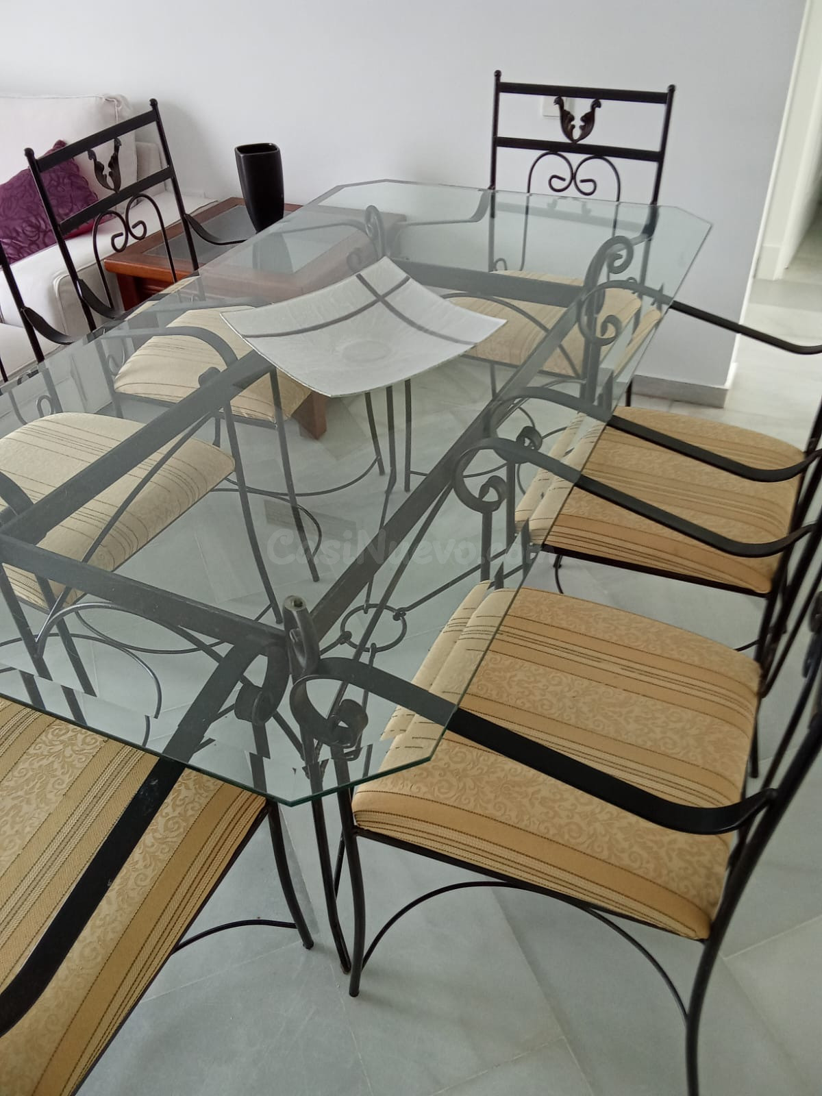 Conjunto mesa y sillas comedor cristal