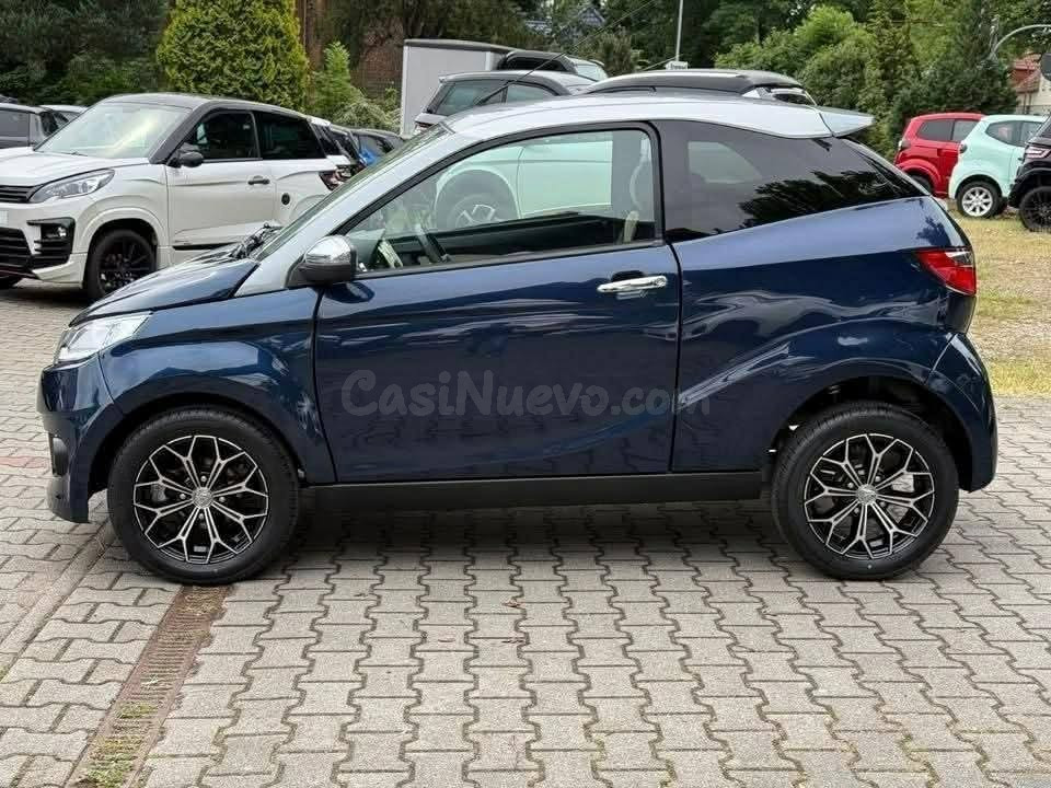 Ciclomotor Aixam Coupé Diésel Automático 45 km/h. No requier - foto 2