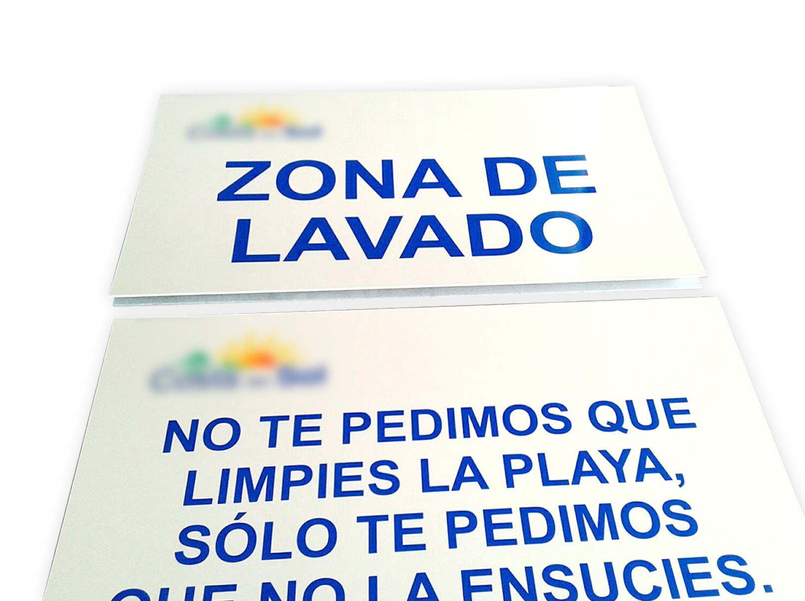 Carteles en placa de plástico para garajes en Morón