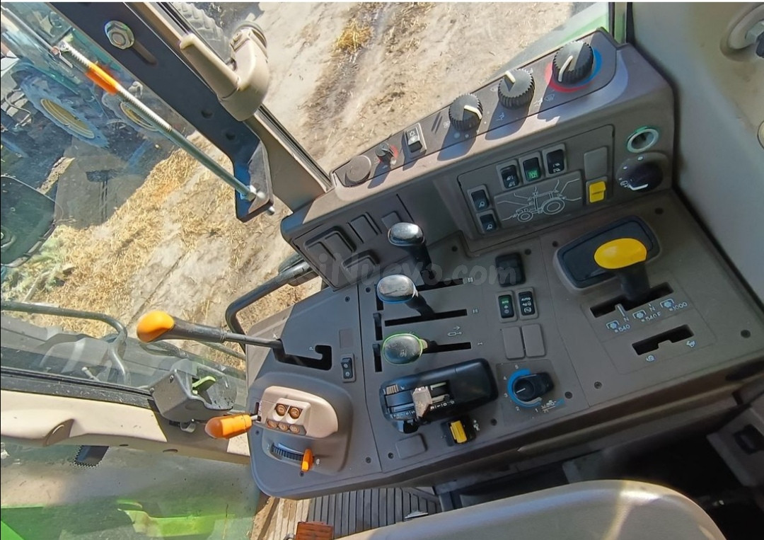 John Deere 6110M con brazo 623R - foto 4