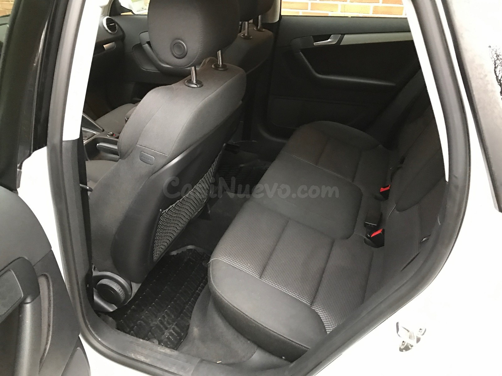 AUDI 13 - foto 2