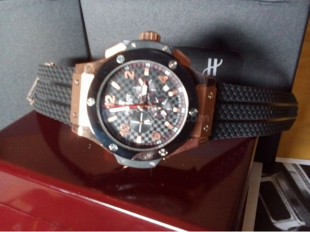 Hublot Big Bang Carbono F-1 versión dorada o en plata - foto 4