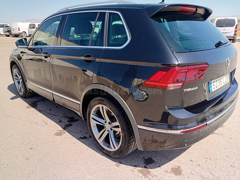 VOLKSWAGEN TIGUAN 2.0 TDI R-LINE 150 CV. - foto 5
