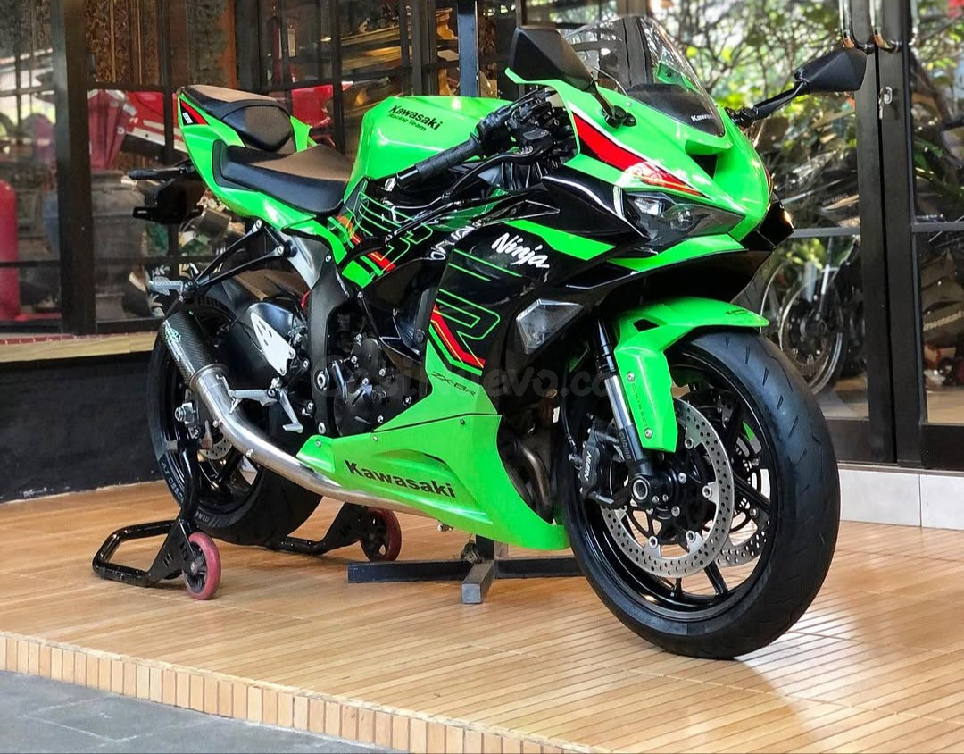 Kawasaki Ninja ZX-6R verde edición especial - foto 2
