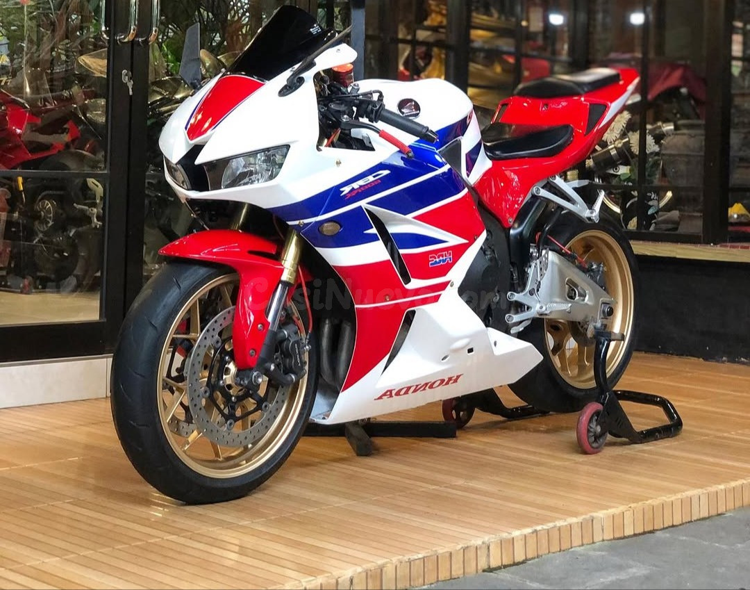 Honda CBR900RR Fireblade 2023 Gasolina