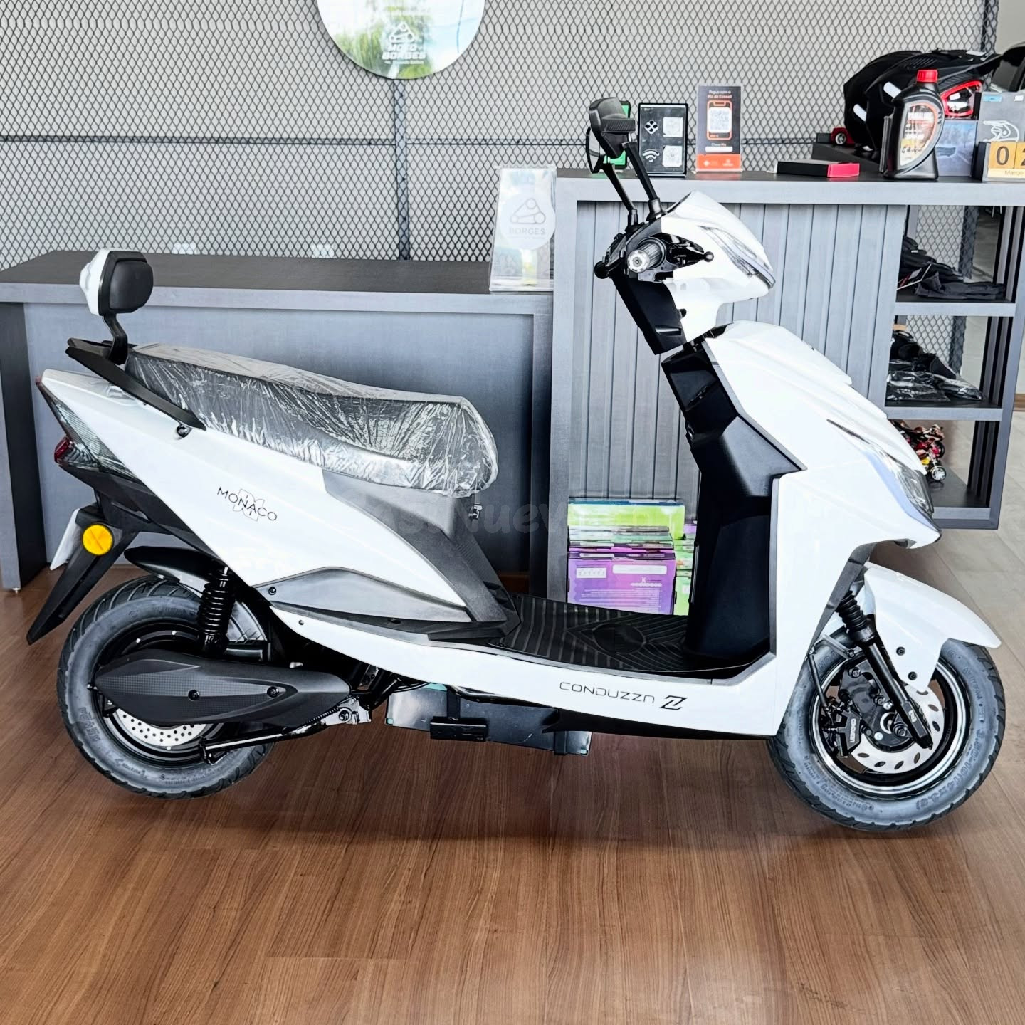 Scooter eléctrico tipo moto Conduzza de 1000 W - foto 3