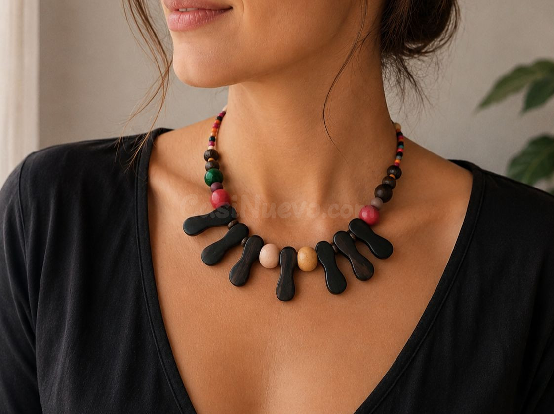 Collar madera artesanal