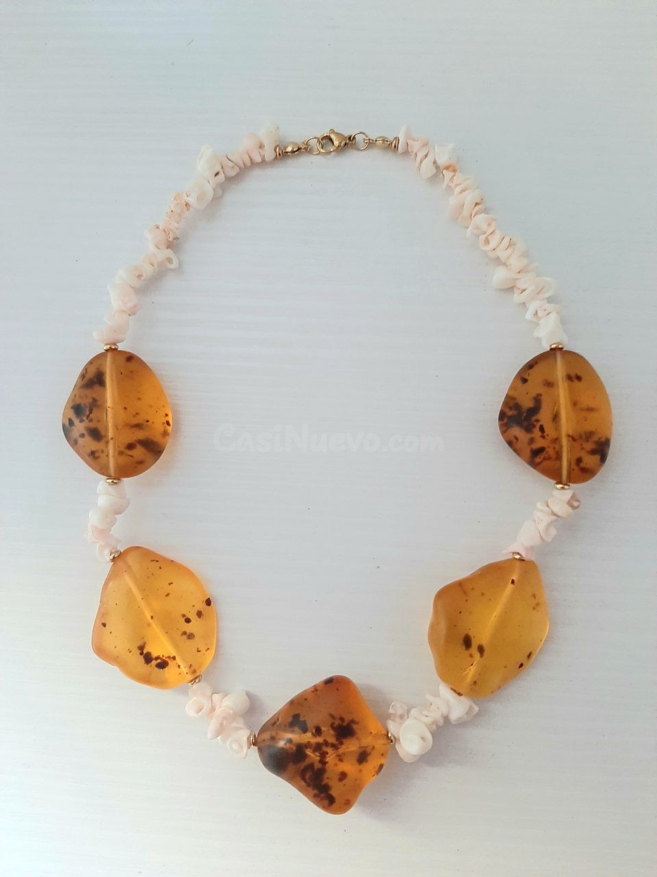Collar resina y conchas marinas - foto 3