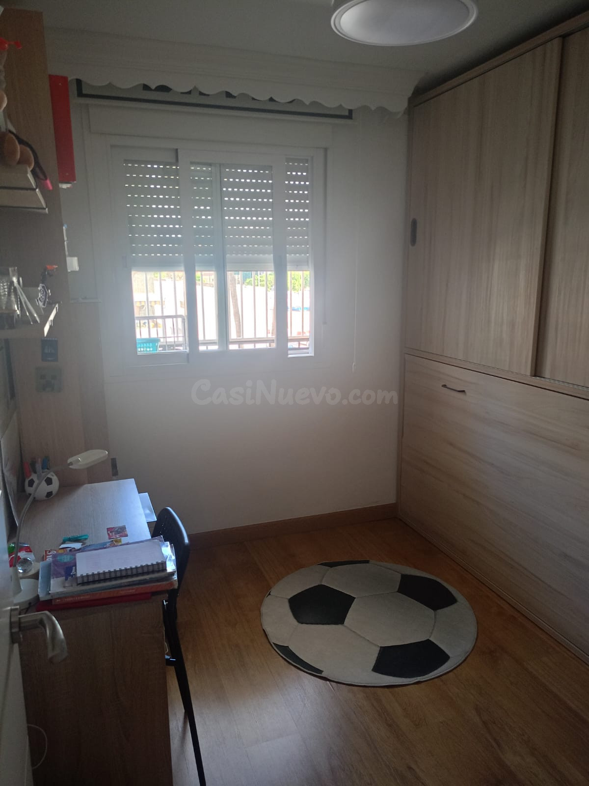 Piso de 3 dormitorios con garaje y piscina Recinto cerrado 85 m2 Ubicado en el parque María Luisa