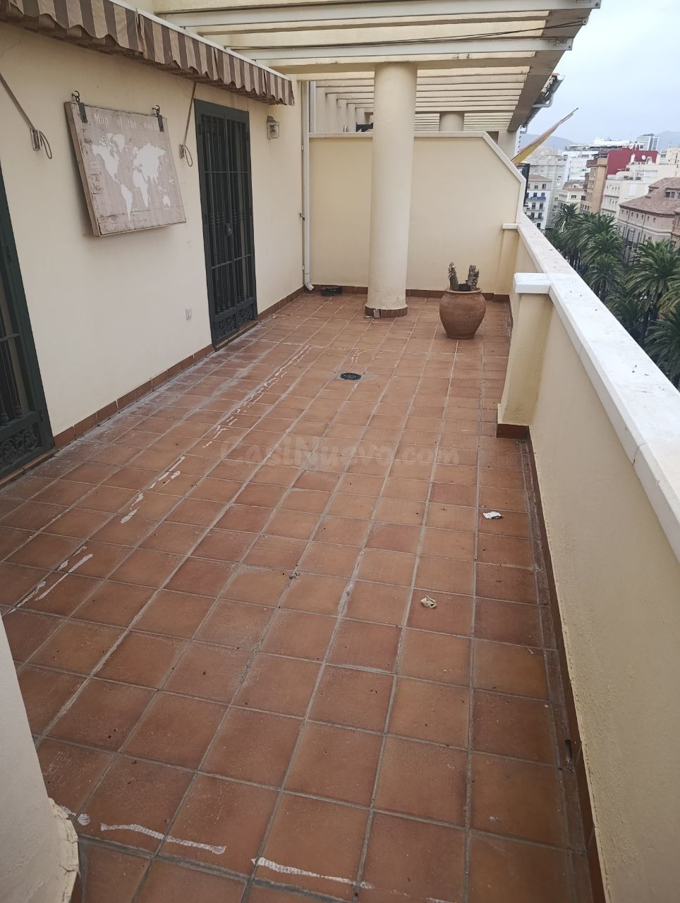 alquiler de magnífico ático en la alameda de Colón - foto 4