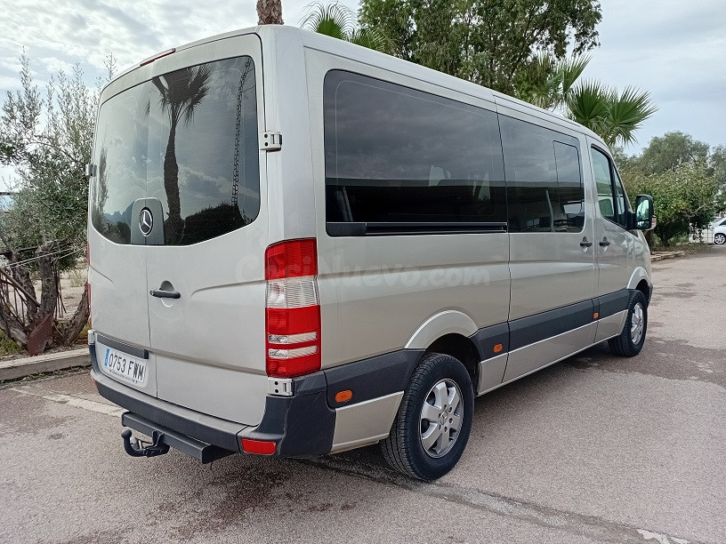 MERCEDES SPRINTER 315 CDI 9 PLAZAS (TURISMO). - foto 4