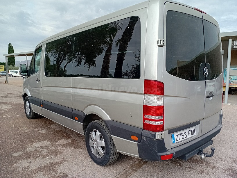 MERCEDES SPRINTER 315 CDI 9 PLAZAS (TURISMO). - foto 5