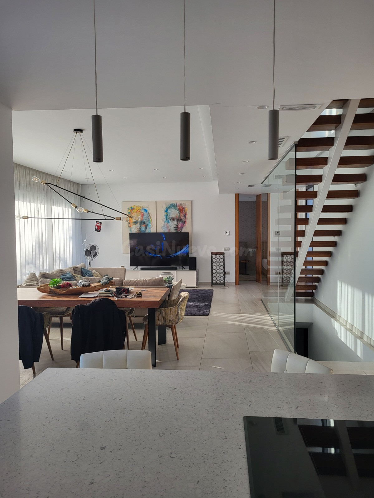 Villa moderna en Sierra Cortina (Finestrat), 334 m², piscina y jacuzzi