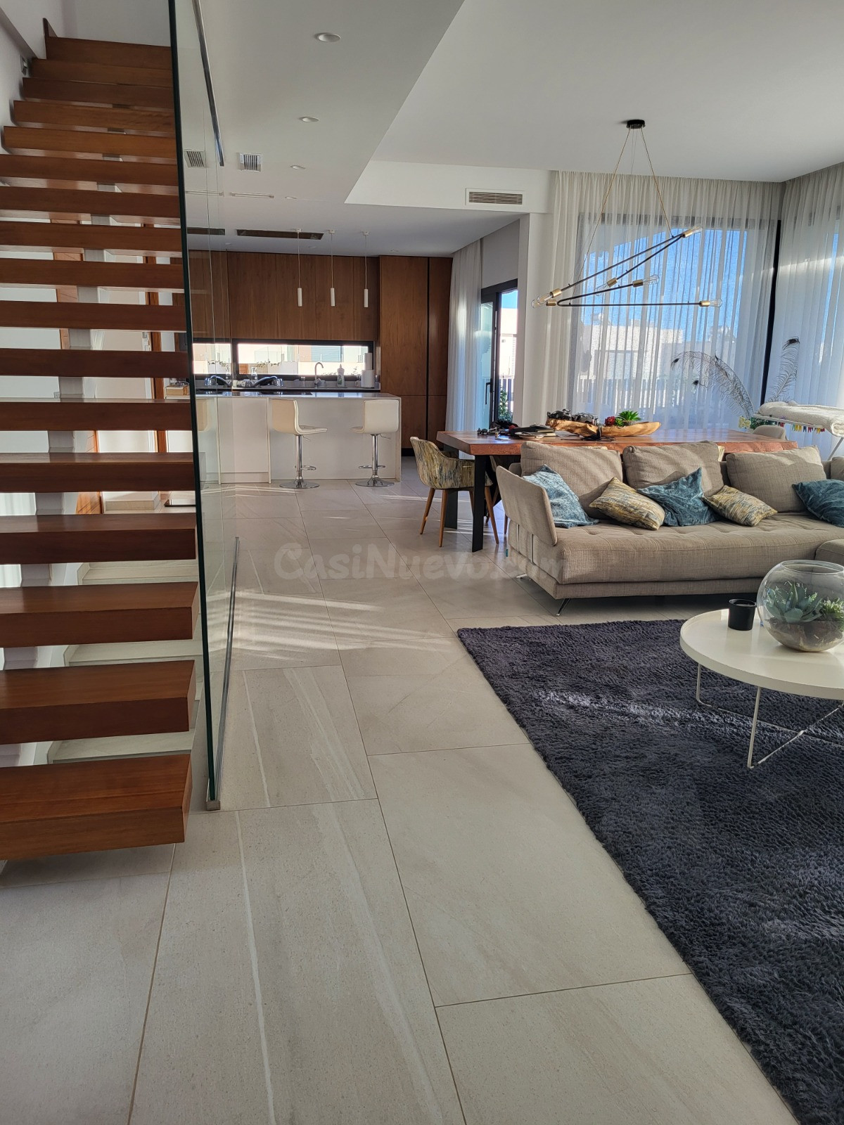 Villa moderna en Sierra Cortina (Finestrat), 334 m², piscina - foto 3